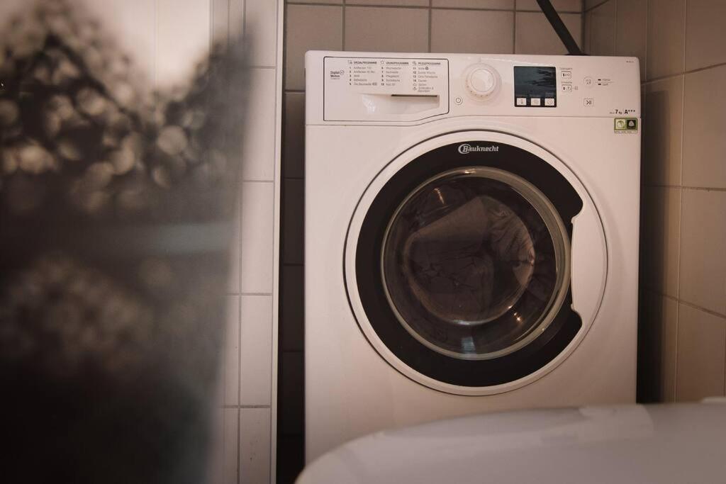 Tolle Wohnung In Zentraler Lage In Ной-Улм Екстериор снимка